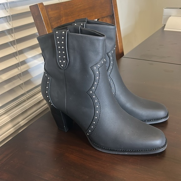 Aerosoles Lazu Western Boot Black Studded Size 10.5 – NWT Minor Defects - Picture 14 of 14